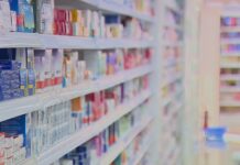 Farmácias em supermercados são liberadas no Brasil; lei impõe regras rígidas