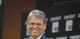 Tarcísio é reeleito no primeiro turno com 62,85% dos votos e comandará São Paulo até 2030
